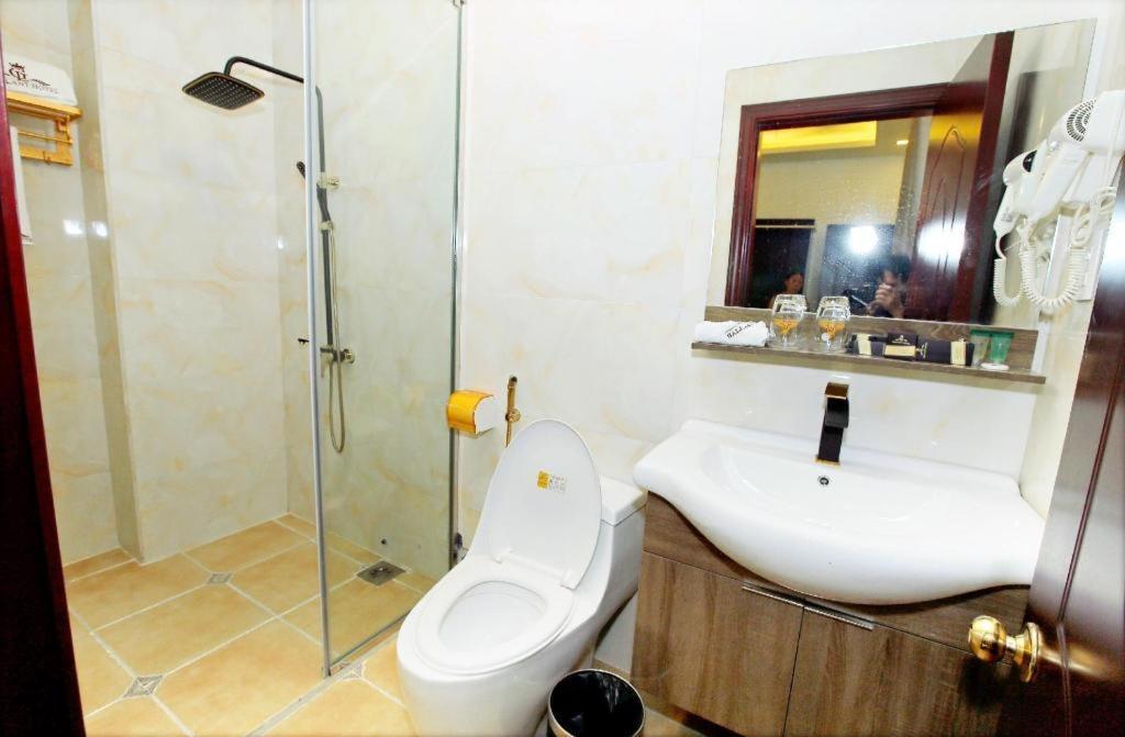 Gallant Hotel - 154 Ngo Gia Tu Hai Phong Kültér fotó